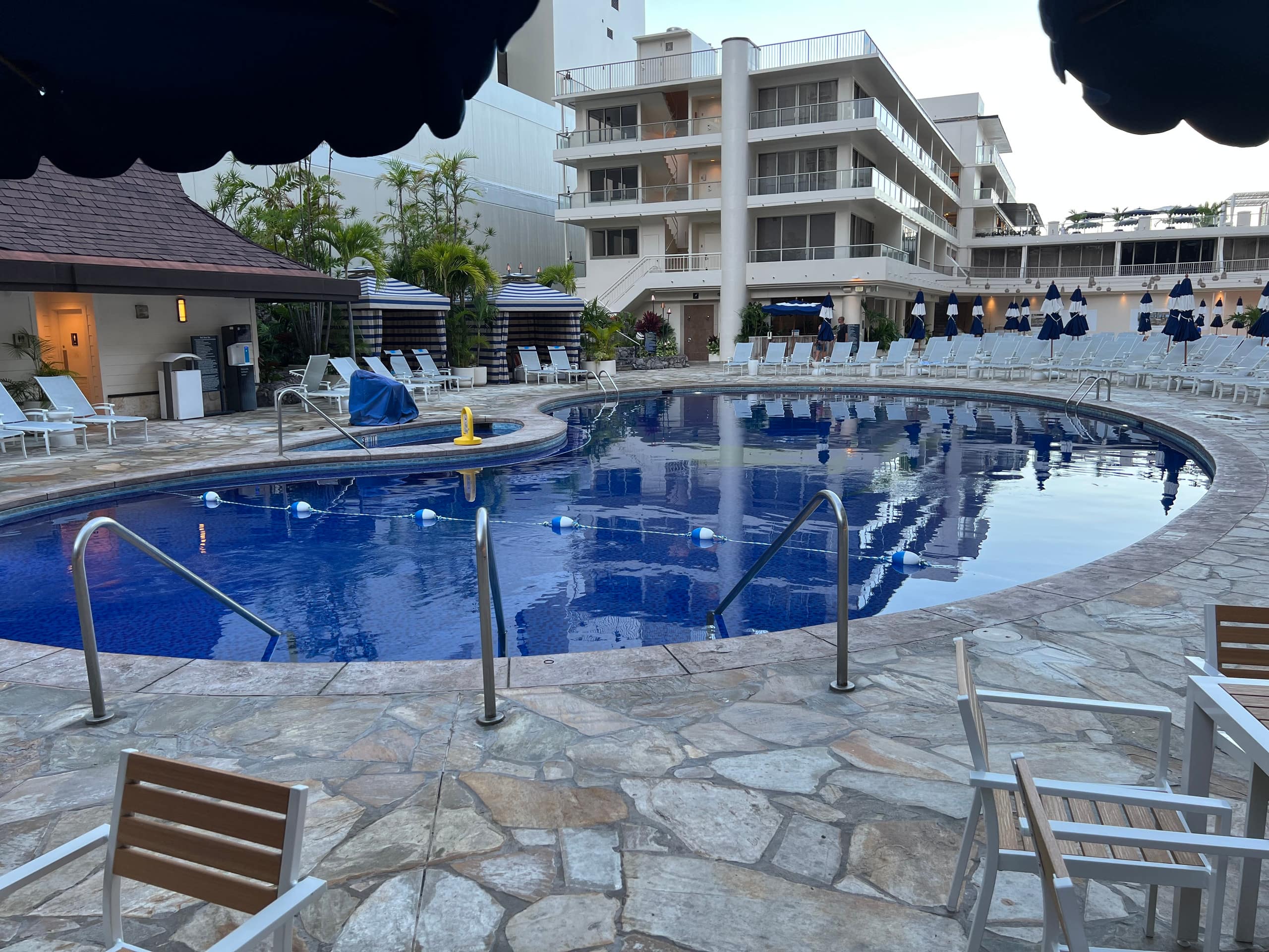 Condo in Honolulu · ★4.75 · 1 bedroom · 1 bed · 1 shared bath - Image 7