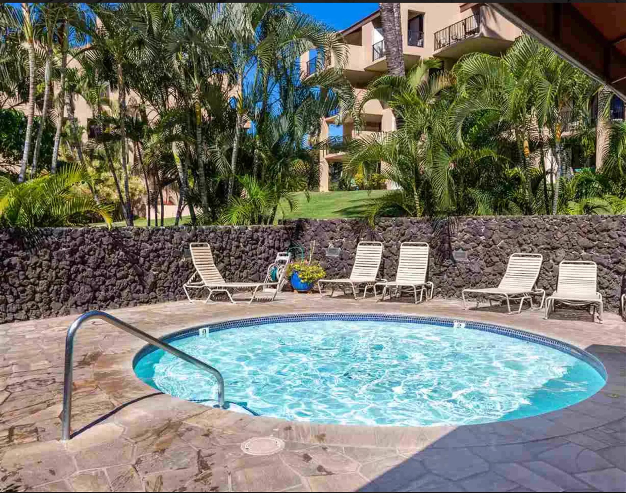 Condo in Kihei · ★4.71 · 2 bedrooms · 3 beds · 2 private baths - Image 12