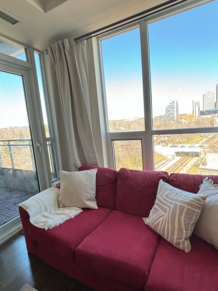 Modern Toronto Condo - Toronto