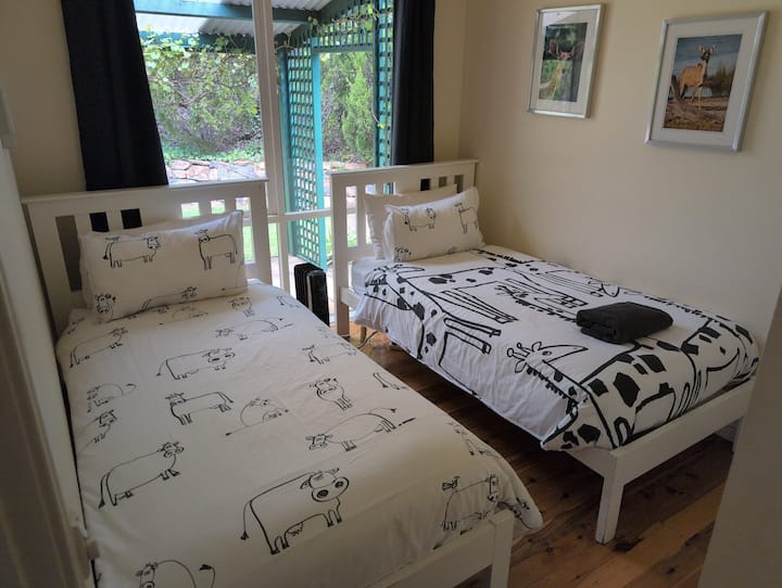 საძინებელი 3