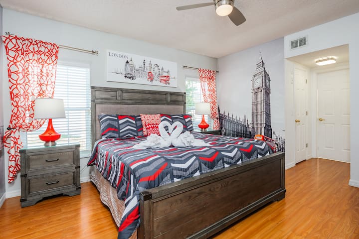 Master Ensuite на долниот кат 