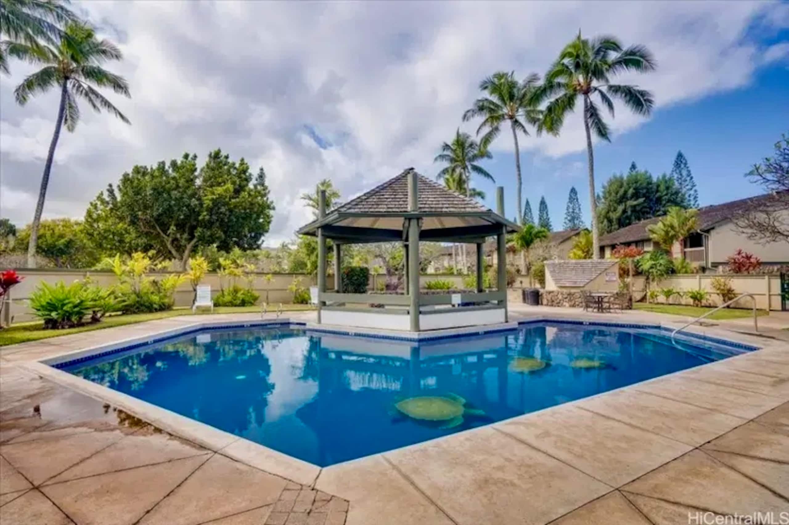Condo in Kahuku · ★4.76 · 1 bedroom · 2 beds · 1 private bath - Image 5