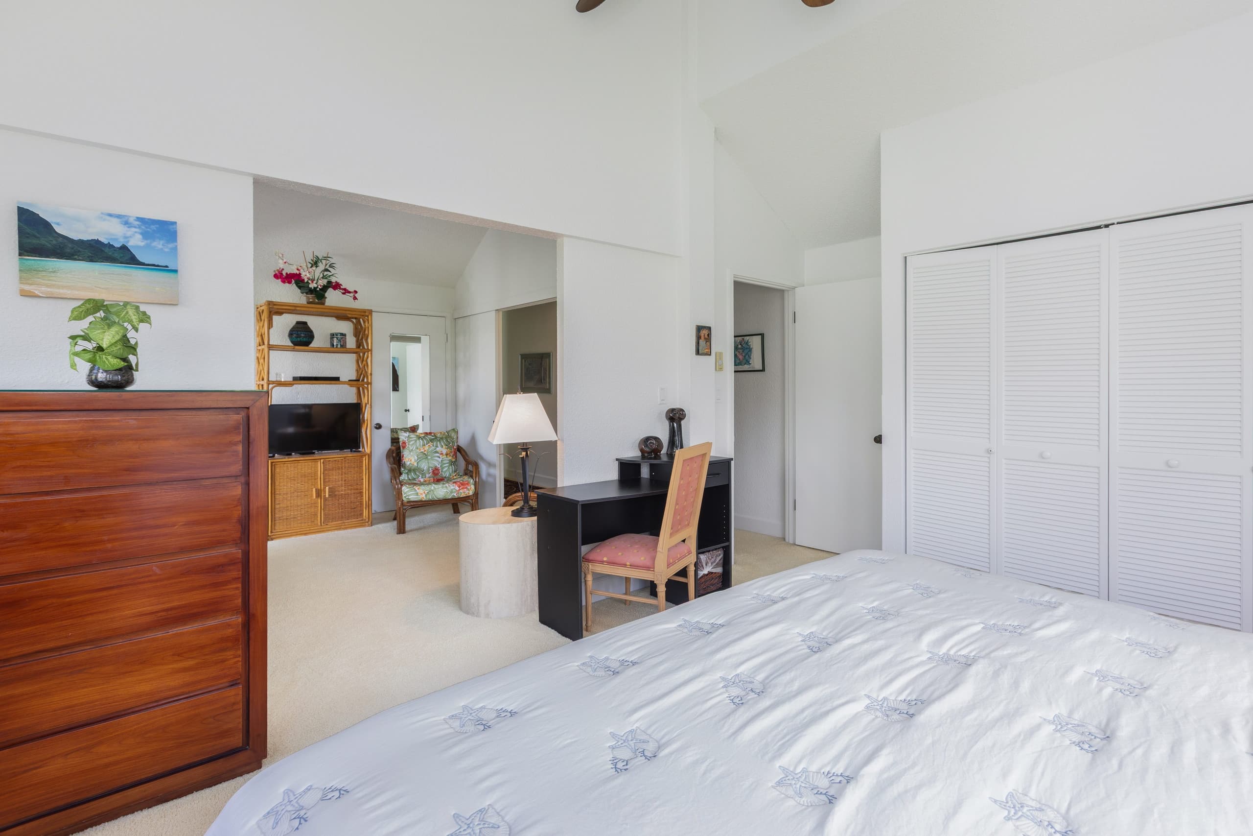 Condo in Princeville · ★4.79 · 2 bedrooms · 2 beds · 1 bath - Image 13