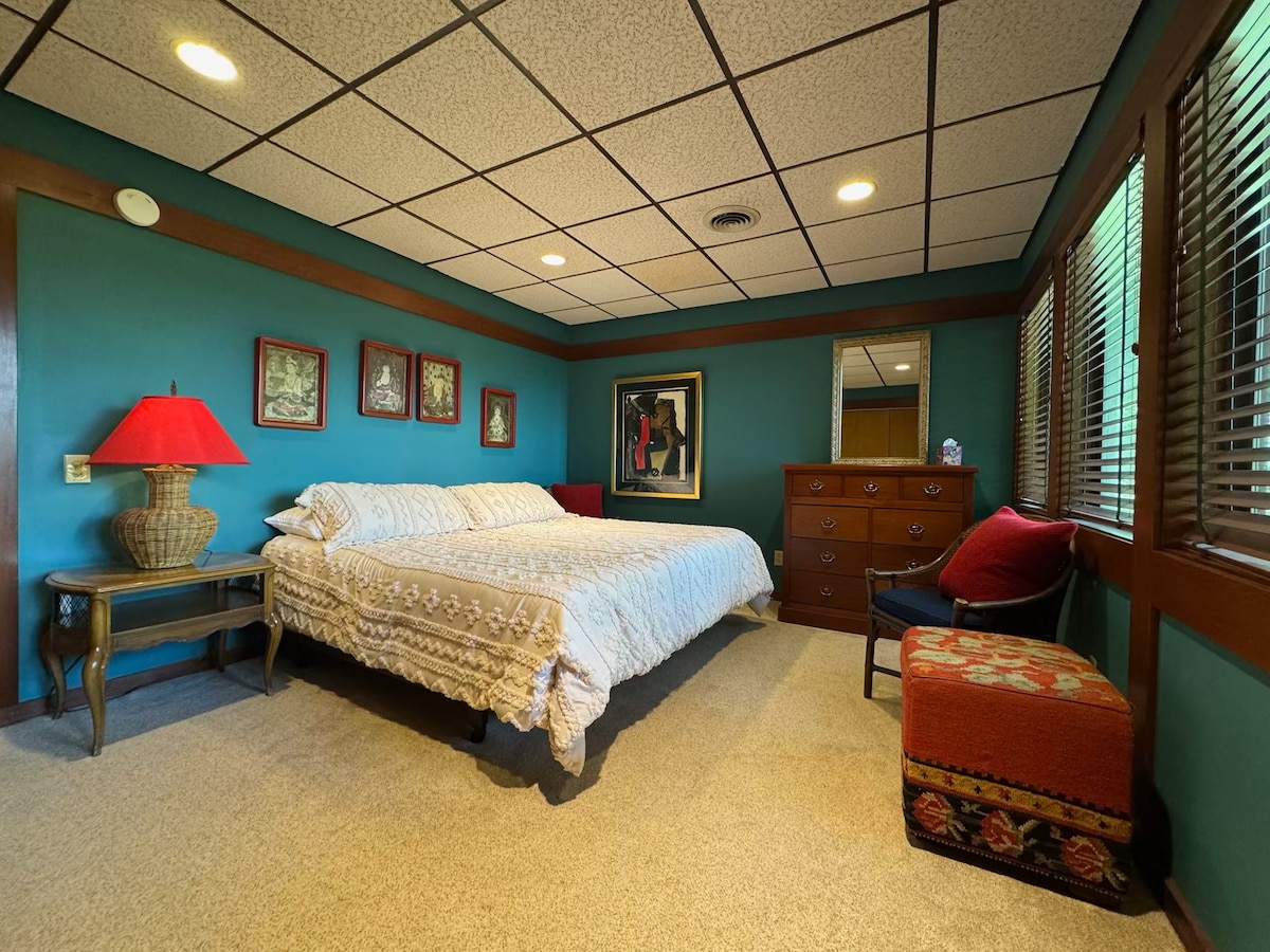 Tulip Tree Bay Lodge-Center Hill Lake House - Houses for Rent in