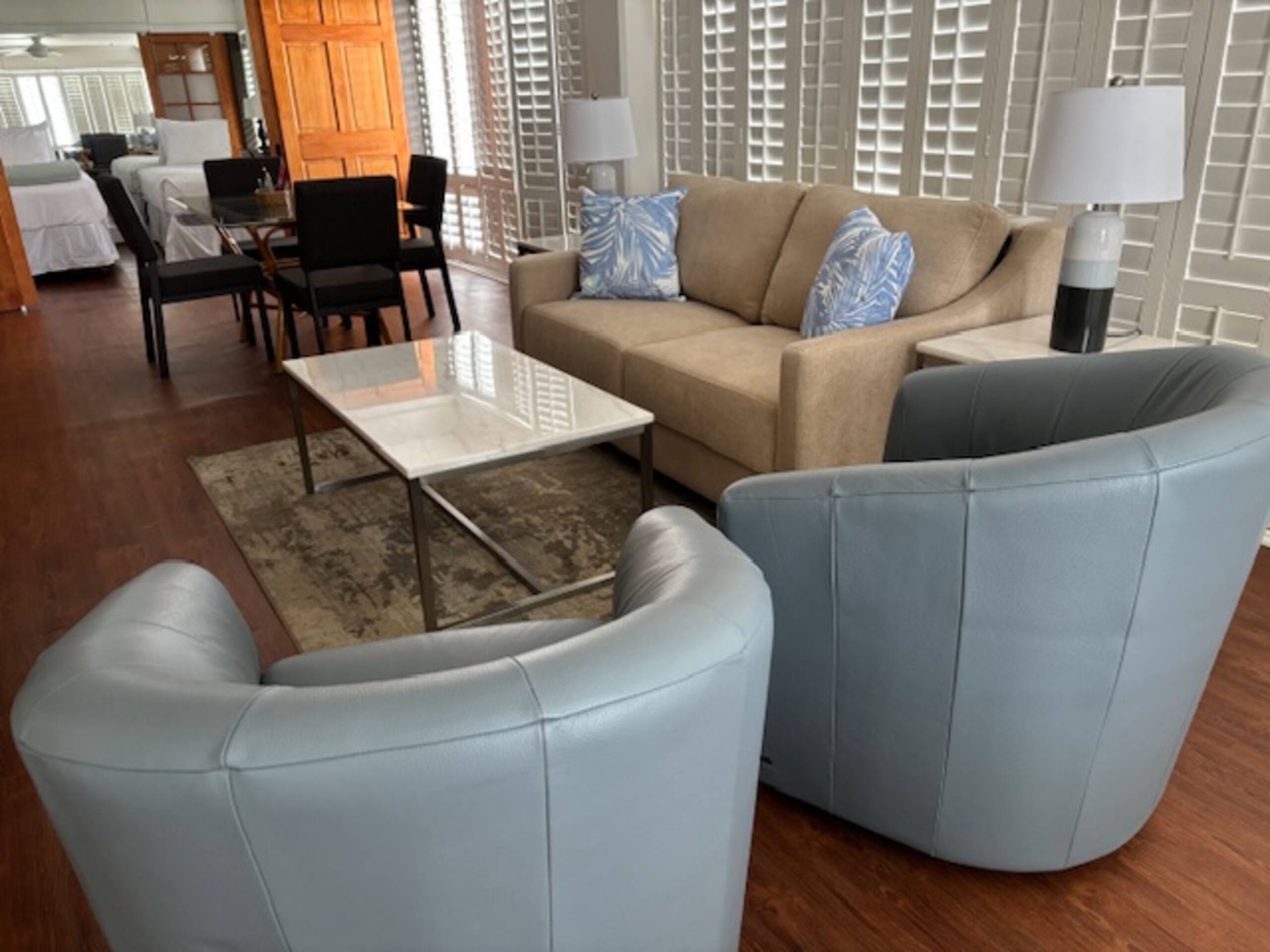 Condo in Honolulu · ★4.69 · 2 bedrooms · 3 beds · 2 private baths - Image 12