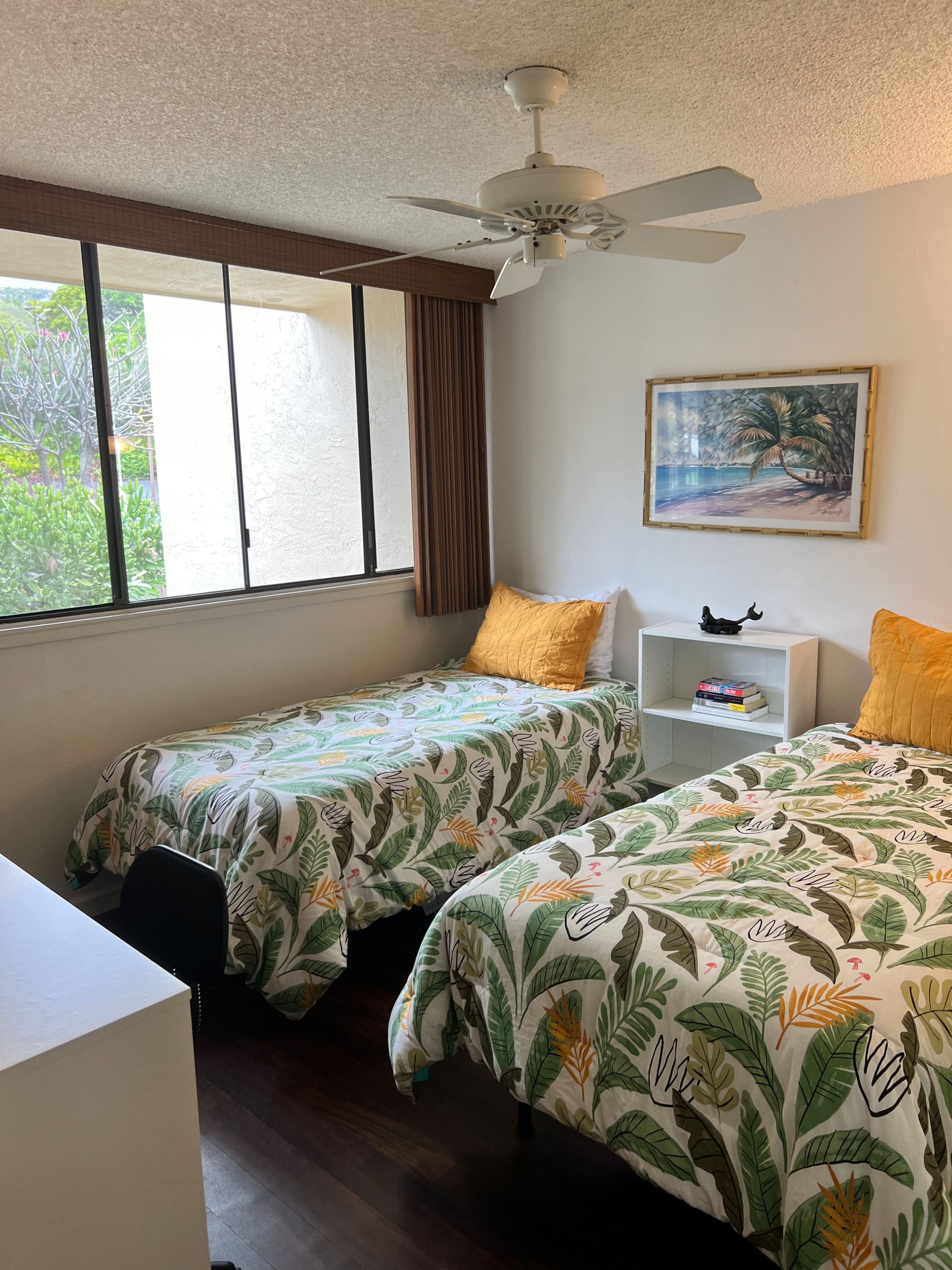 Condo in Kailua-Kona · ★4.86 · 2 bedrooms · 4 beds · 2 private baths - Image 8