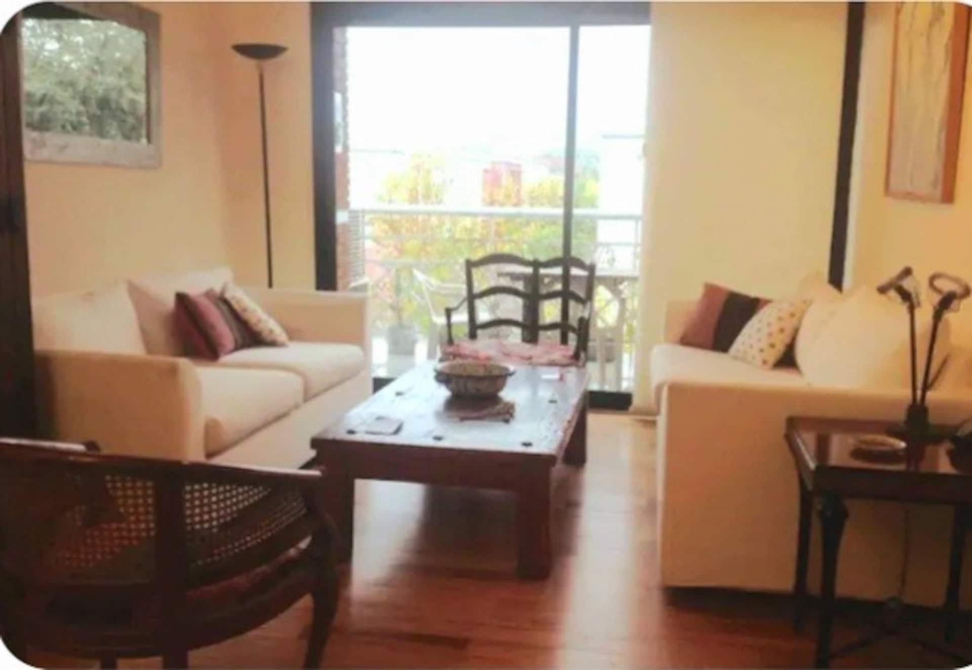 Spectacular. Bedroom in a suite-terrace, amenities