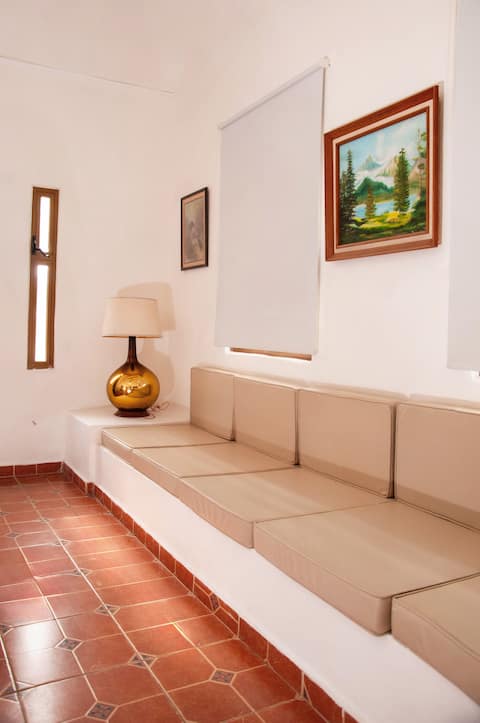Top Airbnb: "Casa Milagrosa" Oceanfront house. in La Peñita De Jaltemba