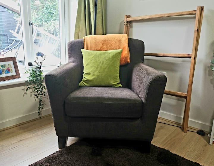 Little House, Altrincham & Manchester, Private Ent - Altrincham
