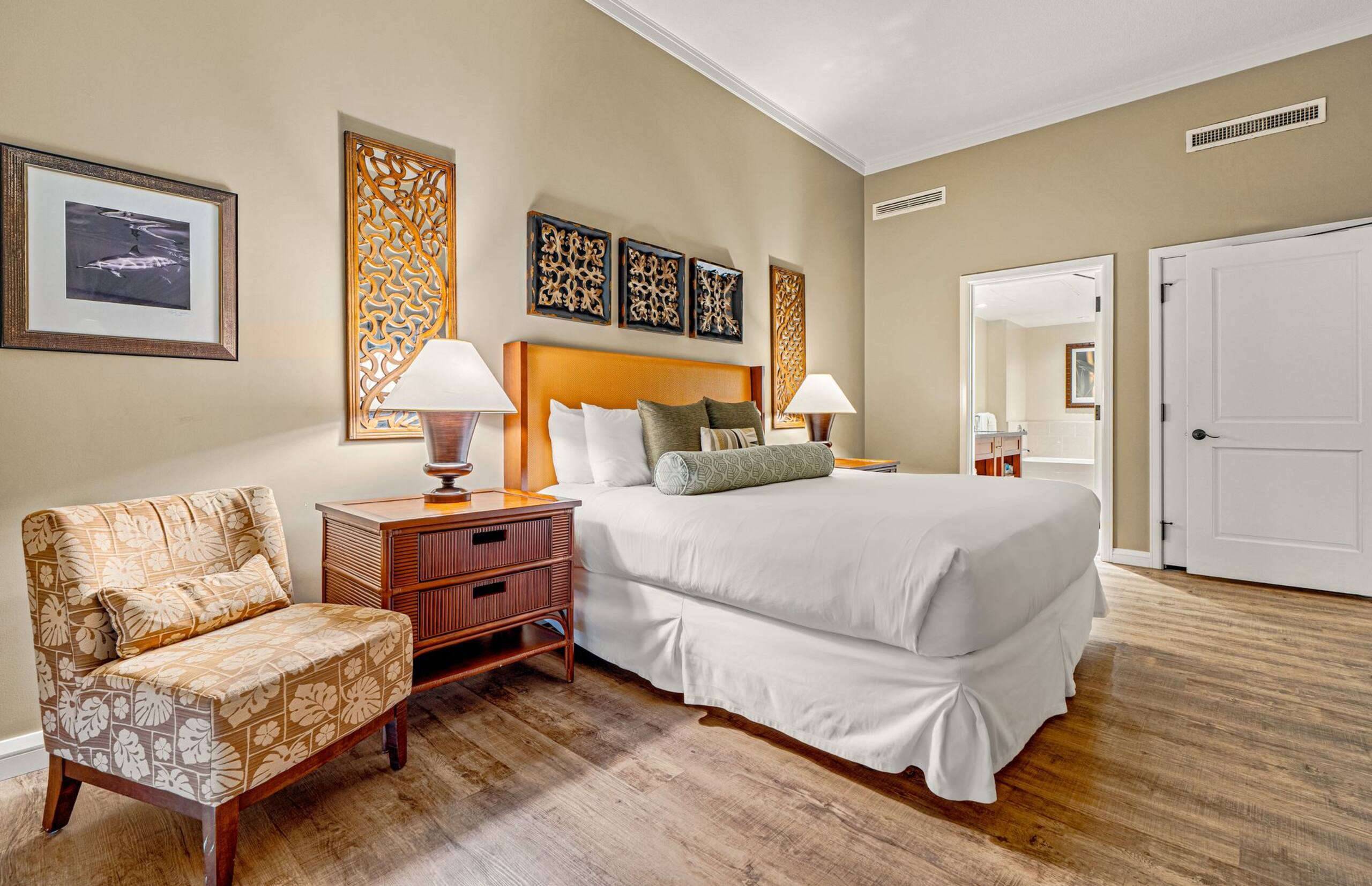 Condo in Lahaina · ★5.0 · 2 bedrooms · 3 beds · 2 baths - Image 18