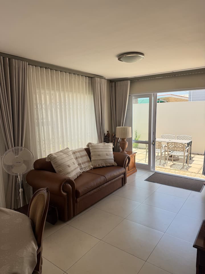 მისაღები ოთახი