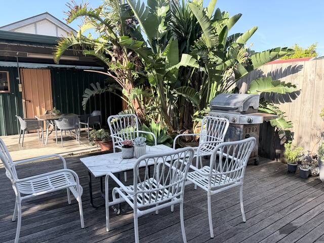 D103 Lemon tree house 3bedrooms sleeps 14