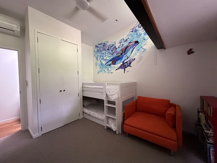 საძინებელი 4