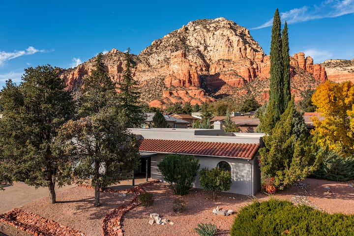 Updated, Clean, Modern Retreat, Close To Hiking, With Stunning Views. - Sedona, AZ