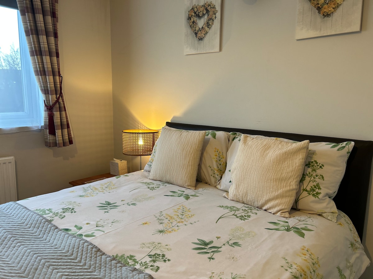 غرفة النوم 1