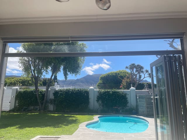 Stylish, sunny and secure family home with views