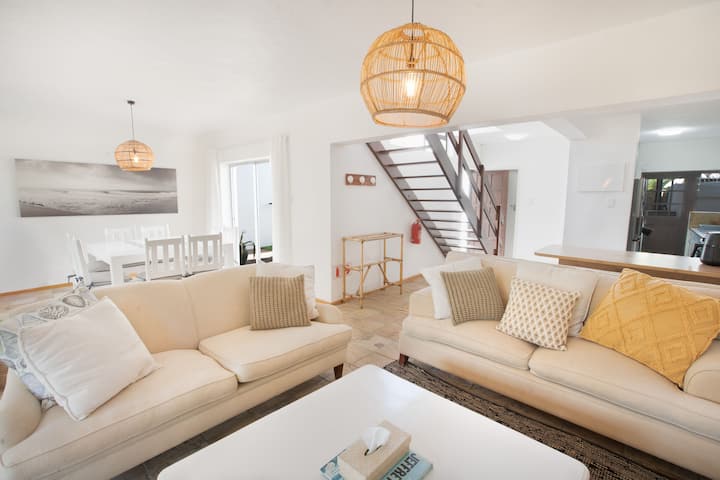 3 Pepper House - By African Perfection - Jeffreys Bay