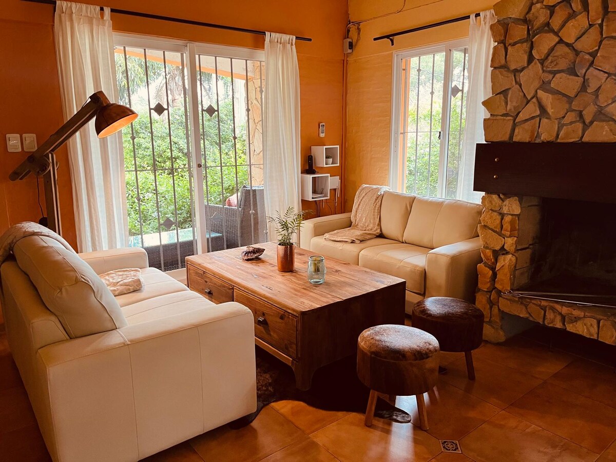 Popular Airbnb listing: PIRIA- serranias y mar!!!! in Piriápolis