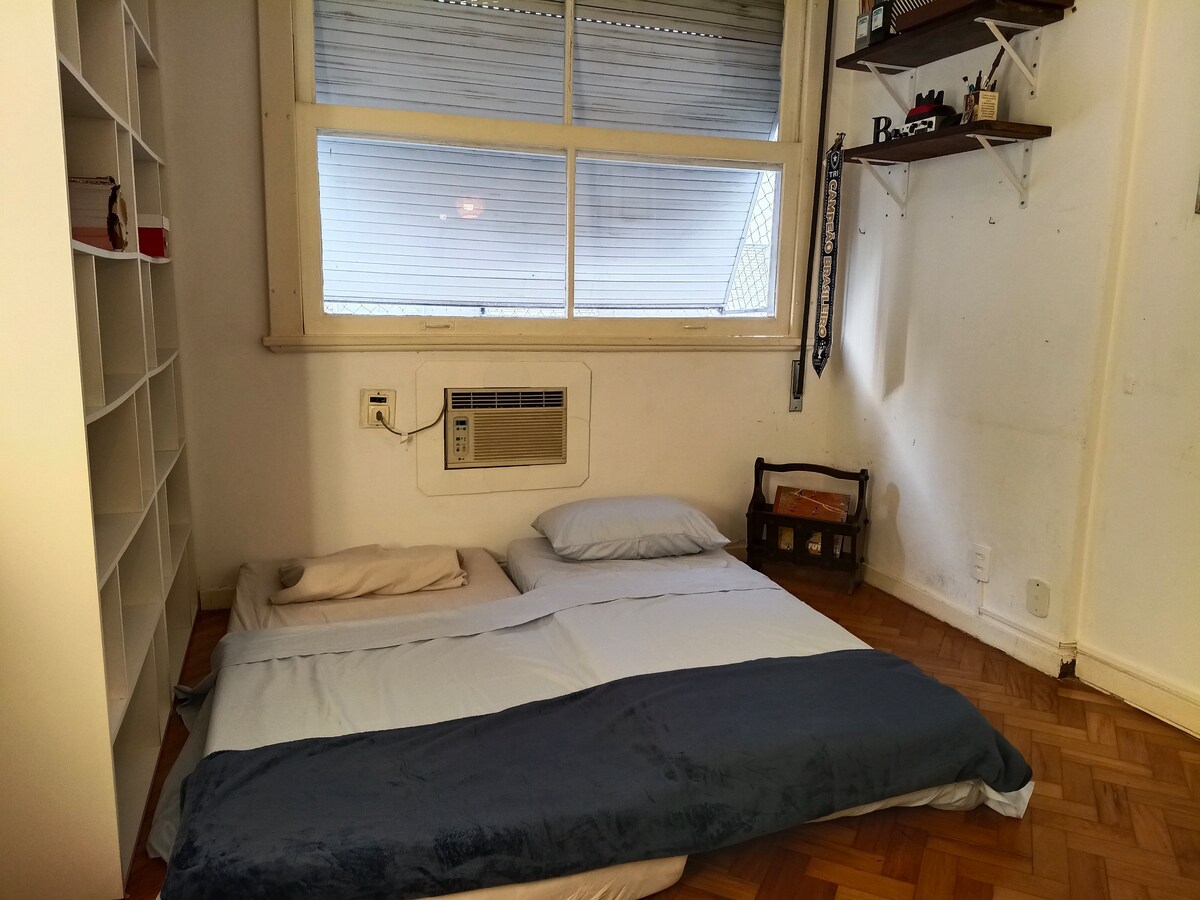 غرفة النوم 2