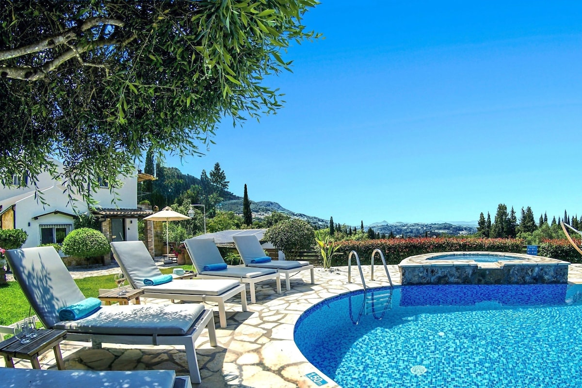 Casa Delos — view 2