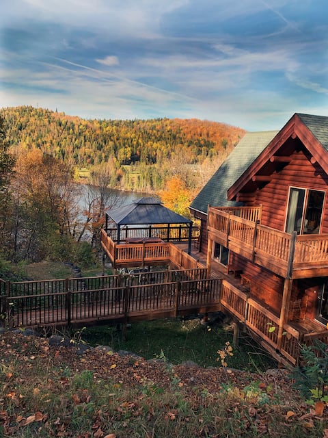 Chalet Bellevue Waterfront