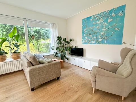 Top Airbnb: Cozy stay with garden, close to beach and forest. in Schagen