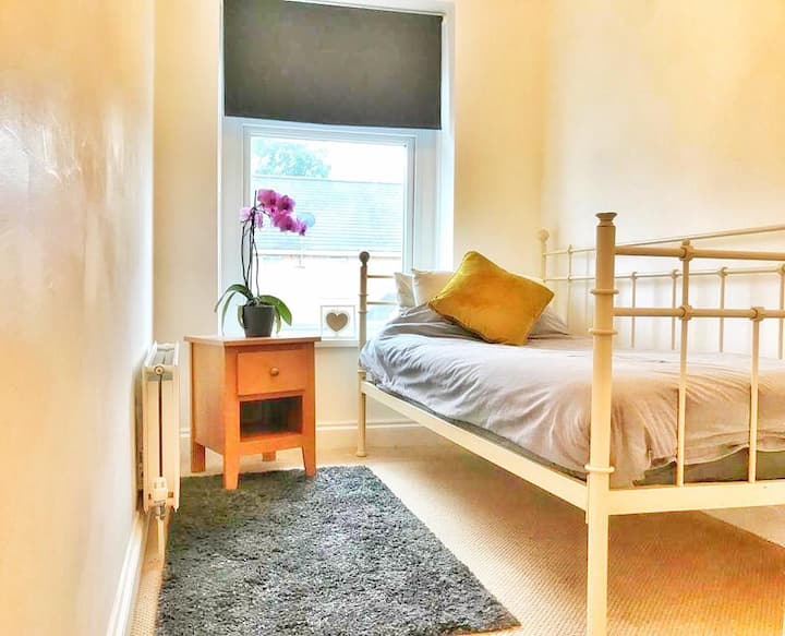 Single Bedroom