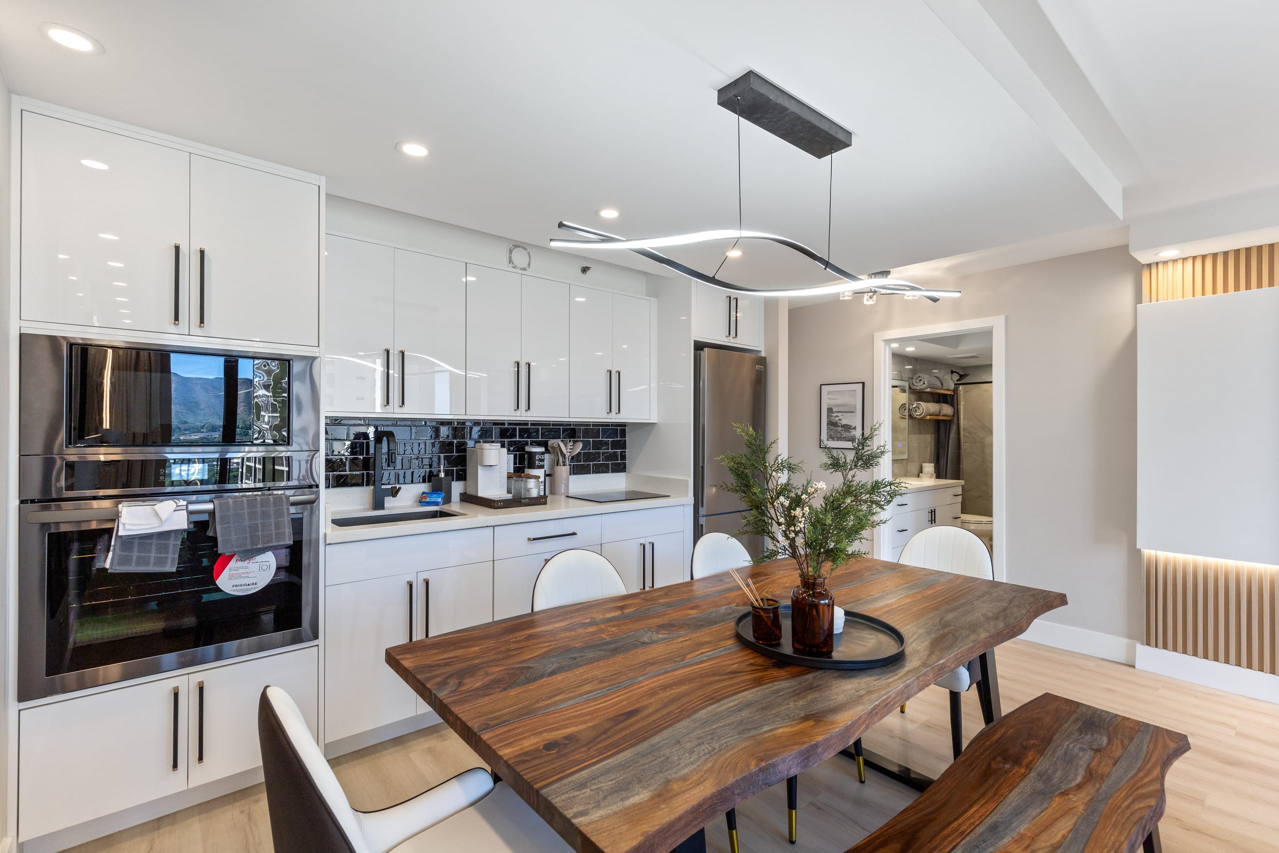 Condo in Honolulu · ★4.63 · 1 bedroom · 2 beds · 1 private bath - Image 9