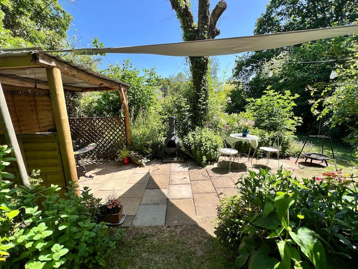 Gypsy Caravan - Rural Retreat - Wiltshire - Hampshire
