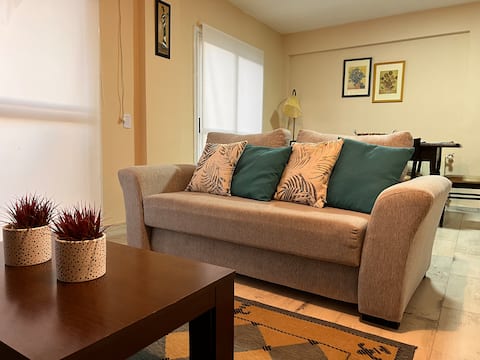 Los Olivos Suite, apartment with its own garage. Max-7pax