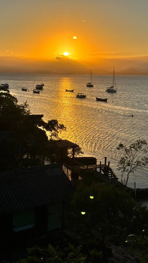 Ilha das Peças, seaside, coast of Paraná