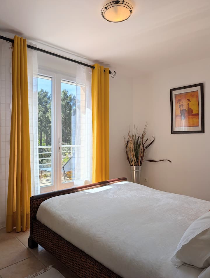 საძინებელი 1