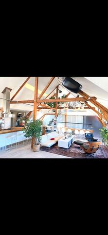 Loft living gallery image 5