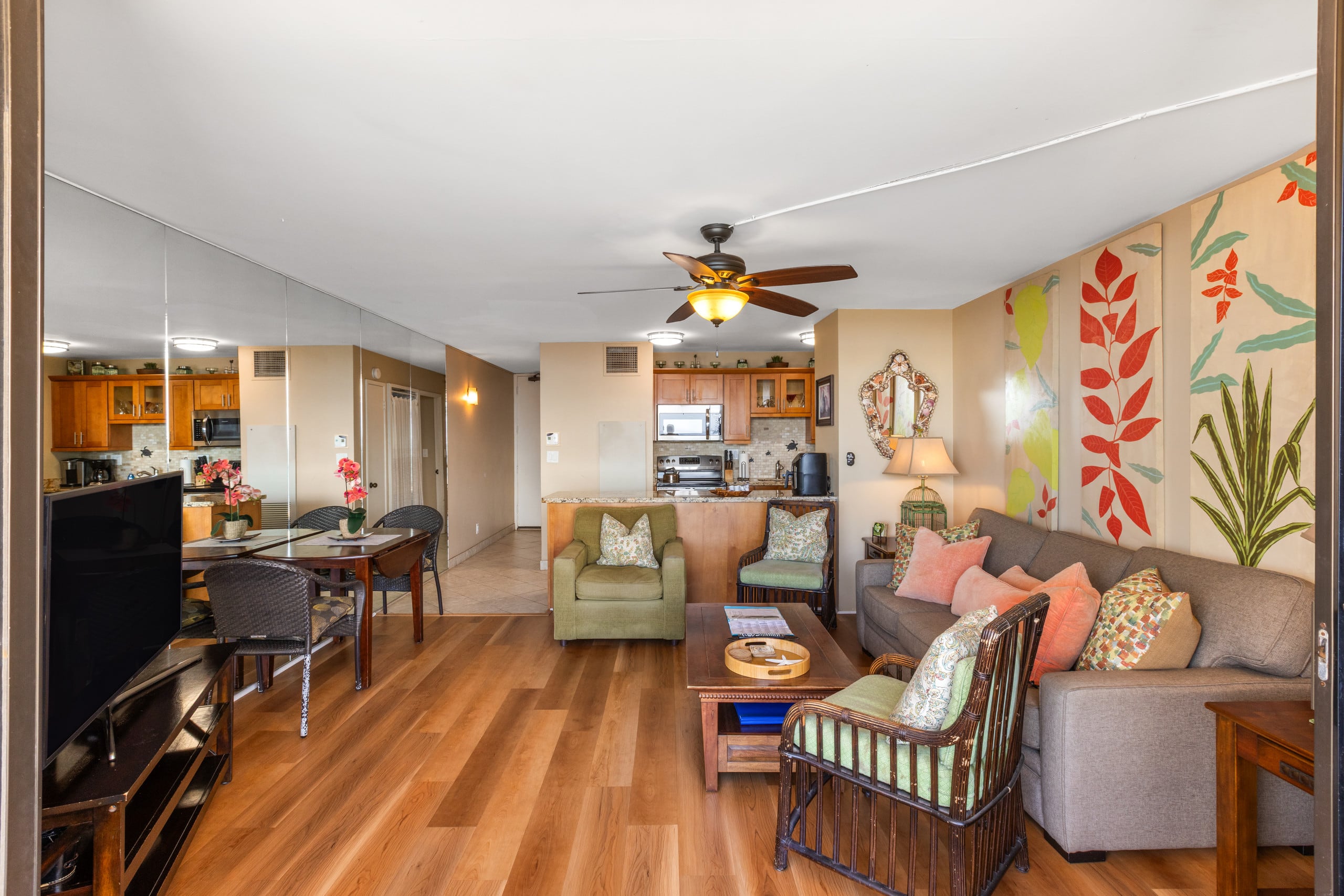 Sugar Beach! Direct Ocean Front! Best Views! #620 - Image 5