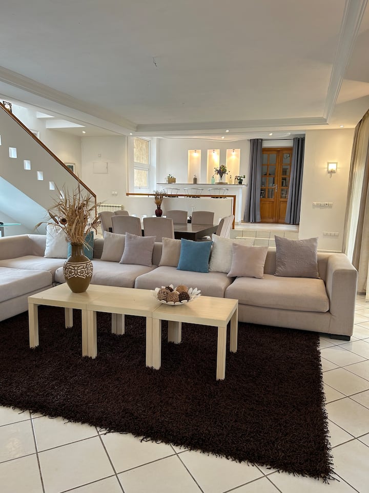 Villa Paisible, Piscine - 20 Min Casa Et Aéroport - Bouskoura