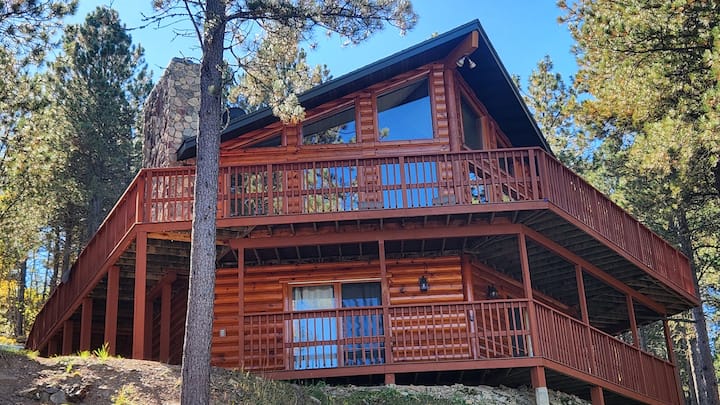 The Reinerheim Cabin Mountain Retreat - Cabins for Rent in Rapid