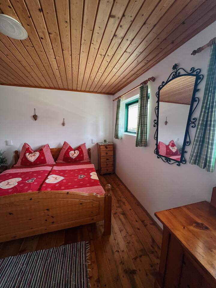 Spálňa 2