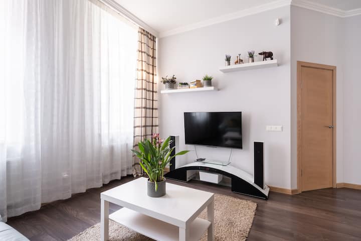 Renovated Flat Ac & City Views | Close To Old Town - Riga