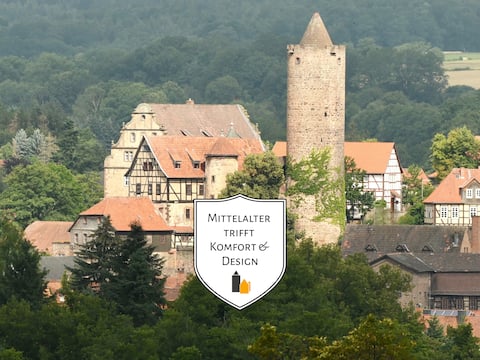 Countess Anna: Design apartment in historic castle