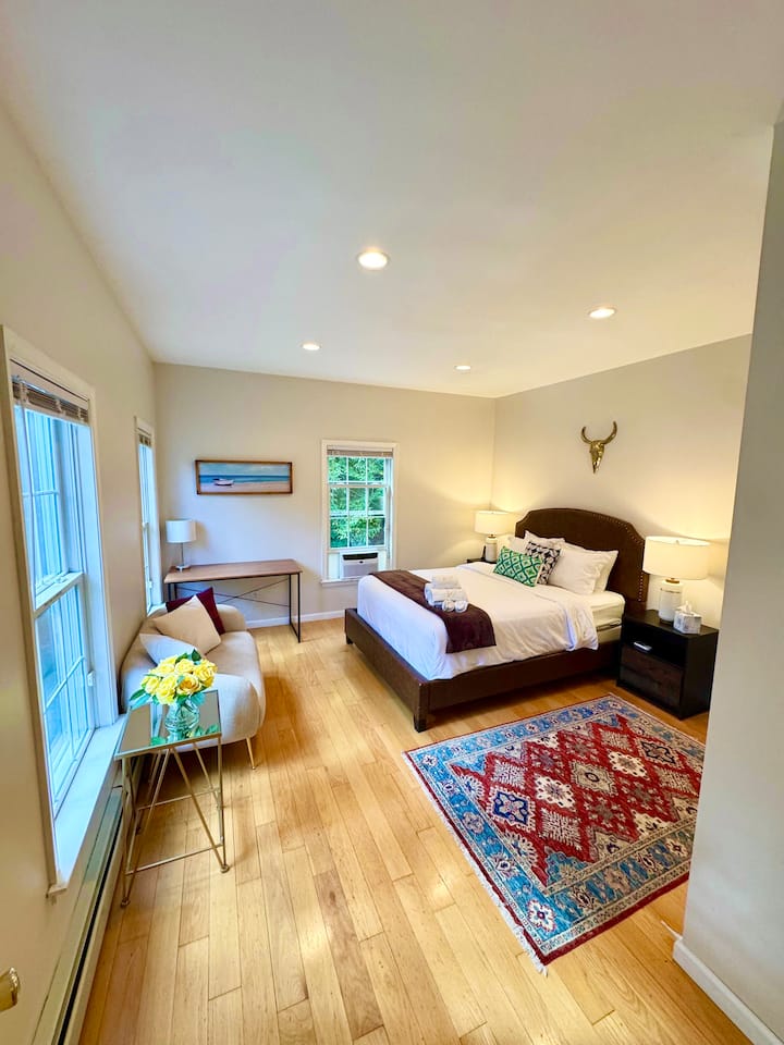 Chumba cha kulala cha kifahari cha sakafu ya groud