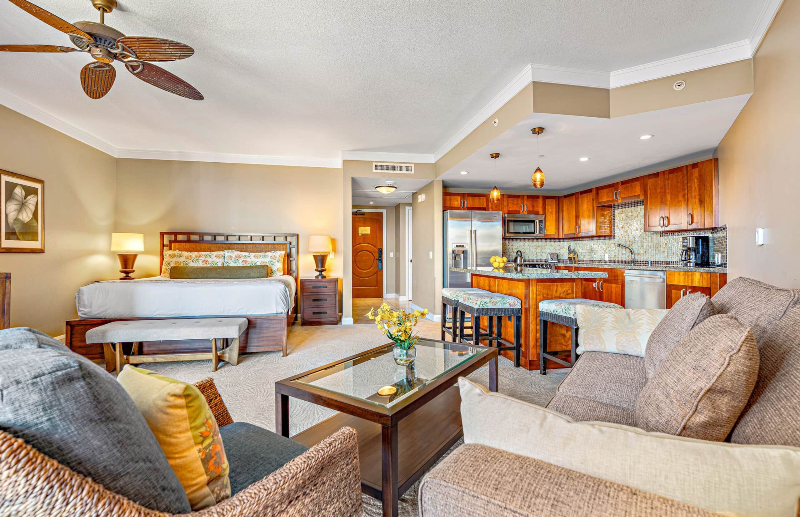 Condo in Lahaina · ★4.9 · Studio · 2 beds · 1 bath - Image 9