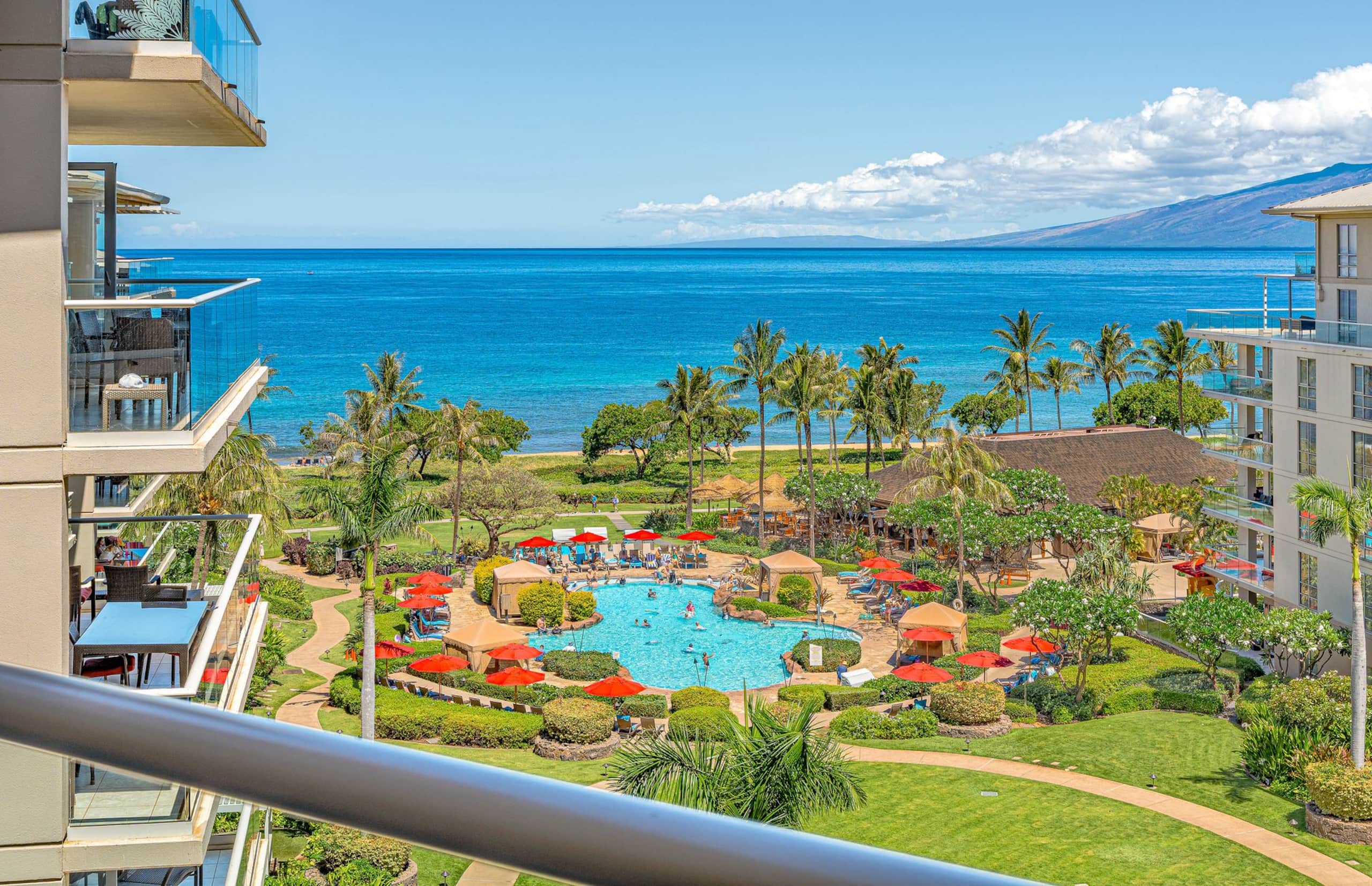 Condo in Lahaina · ★4.9 · Studio · 2 beds · 1 bath - Image 12