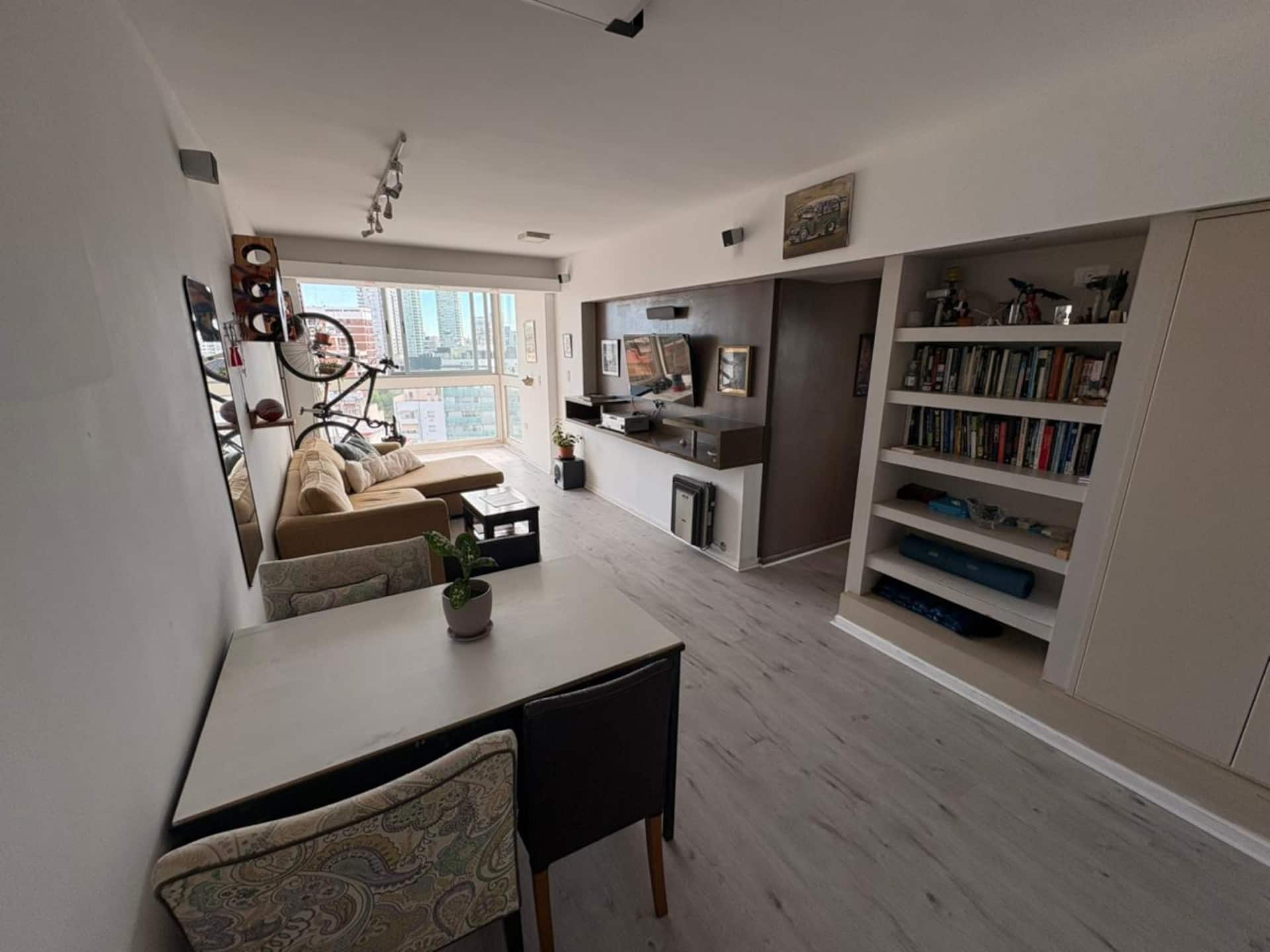 Bright & Quiet 2BR · 500 Mbps Fiber · Home Office