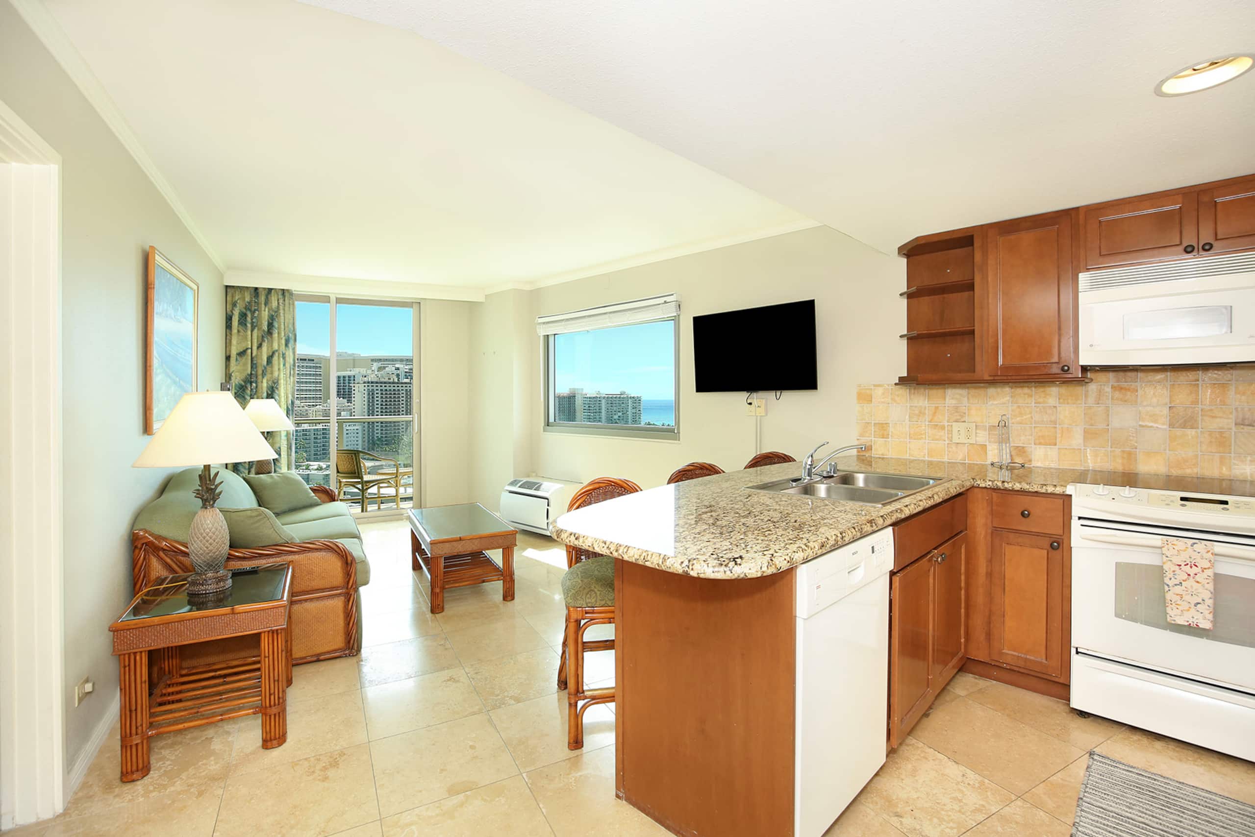 Condo in Honolulu · ★4.81 · 1 bedroom · 1 bed · 1 bath - Image 5