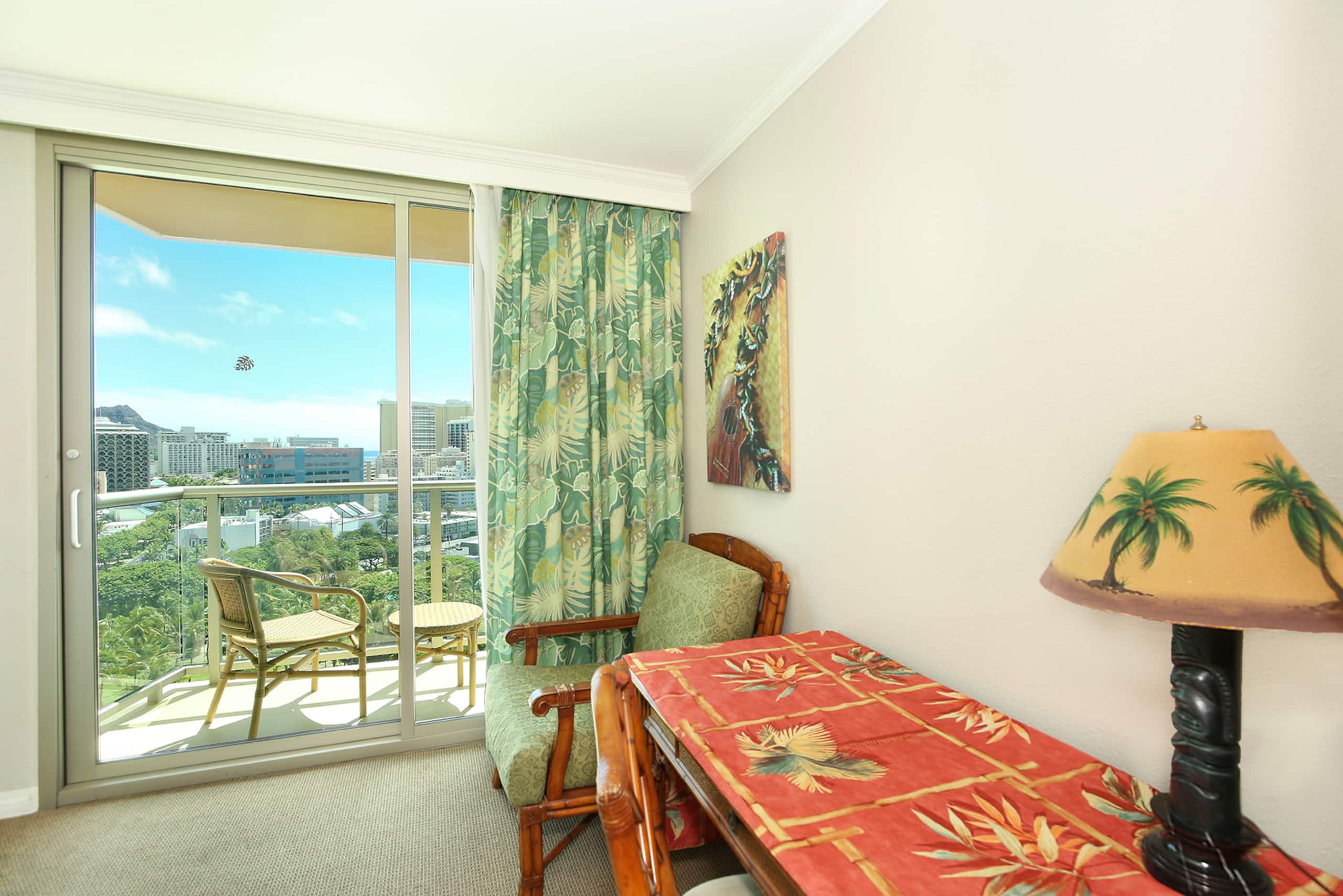 Condo in Honolulu · ★4.81 · 1 bedroom · 1 bed · 1 bath - Image 11