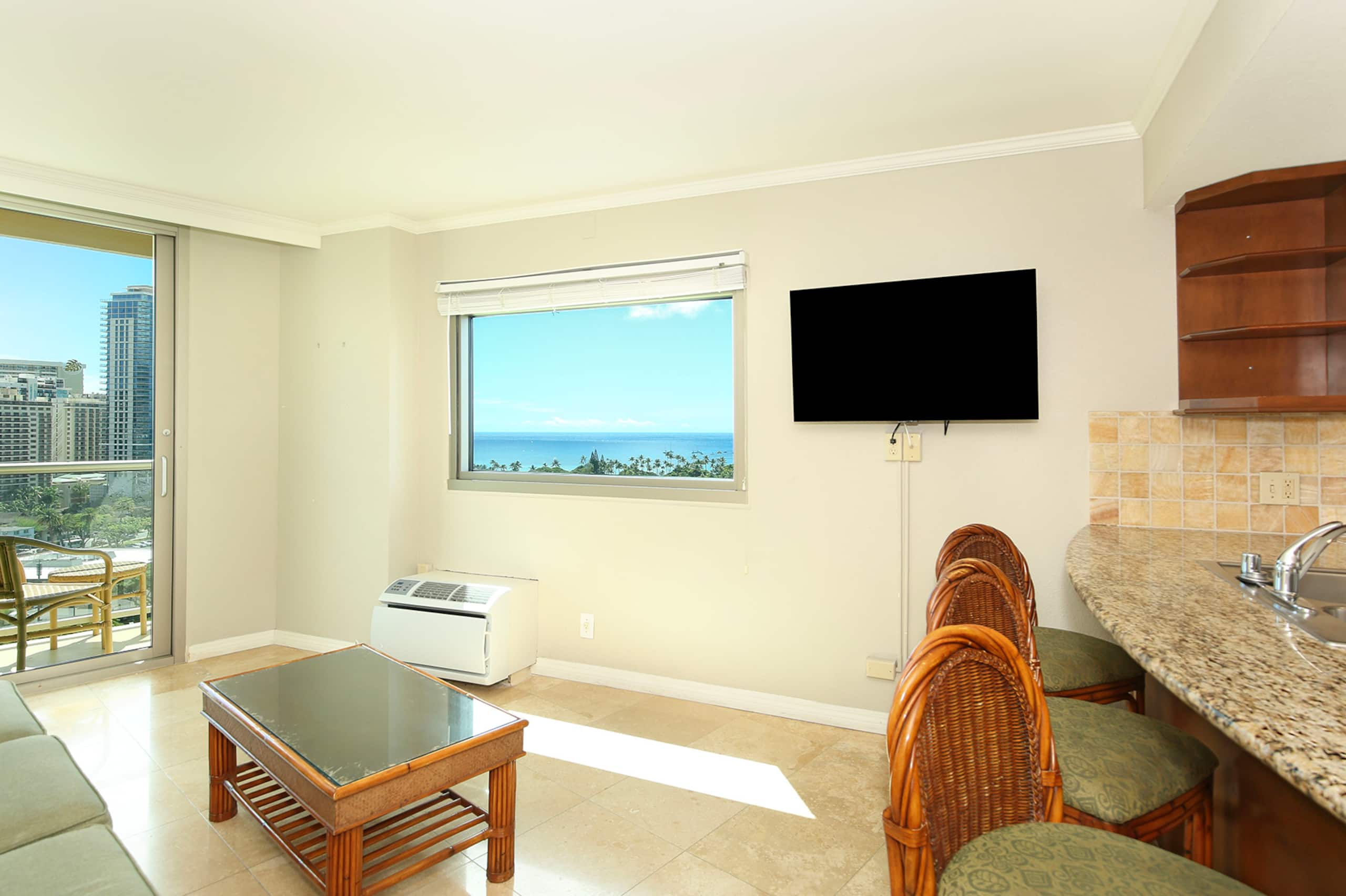 Condo in Honolulu · ★4.81 · 1 bedroom · 1 bed · 1 bath - Image 1