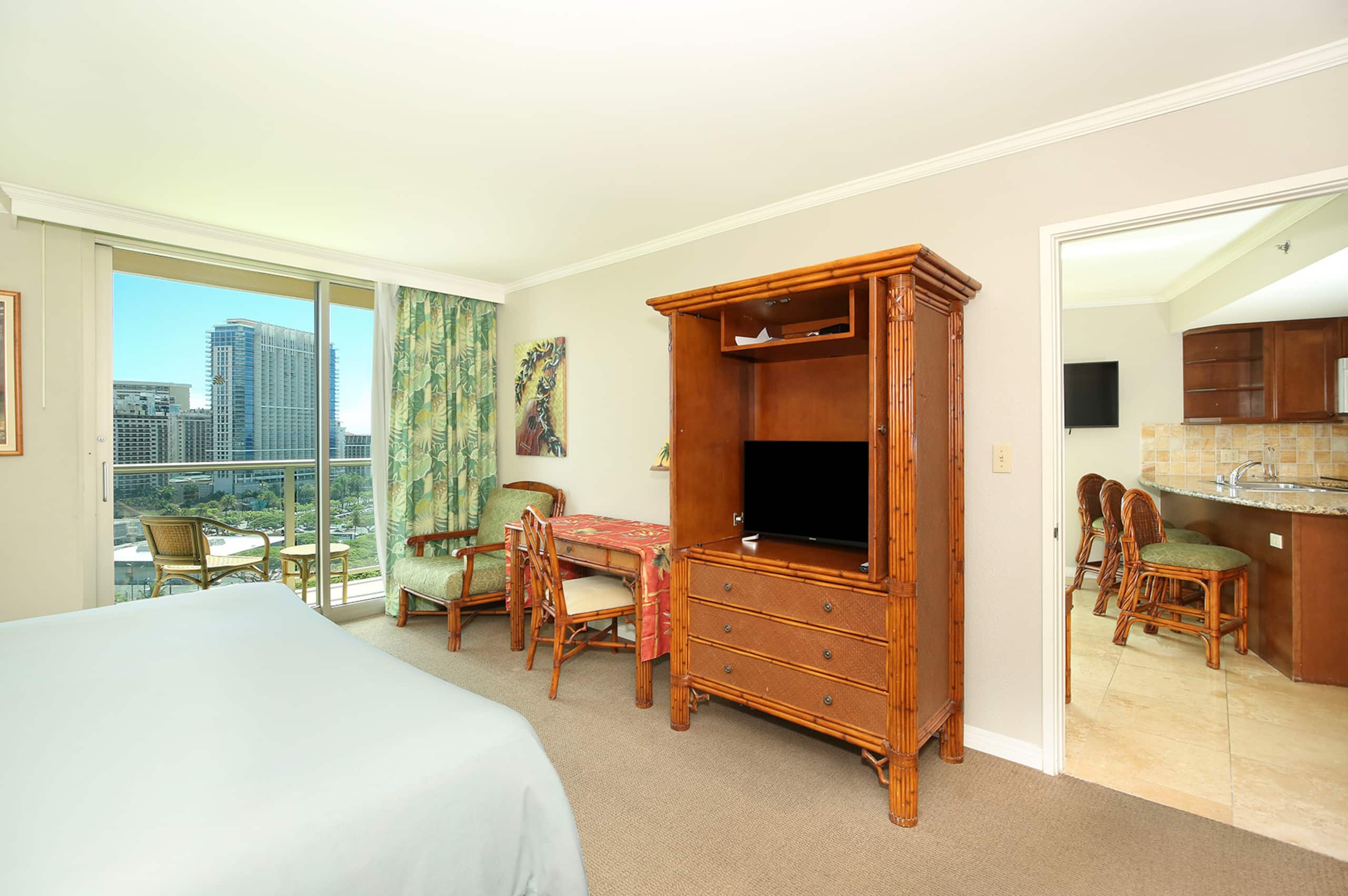 Condo in Honolulu · ★4.81 · 1 bedroom · 1 bed · 1 bath - Image 9