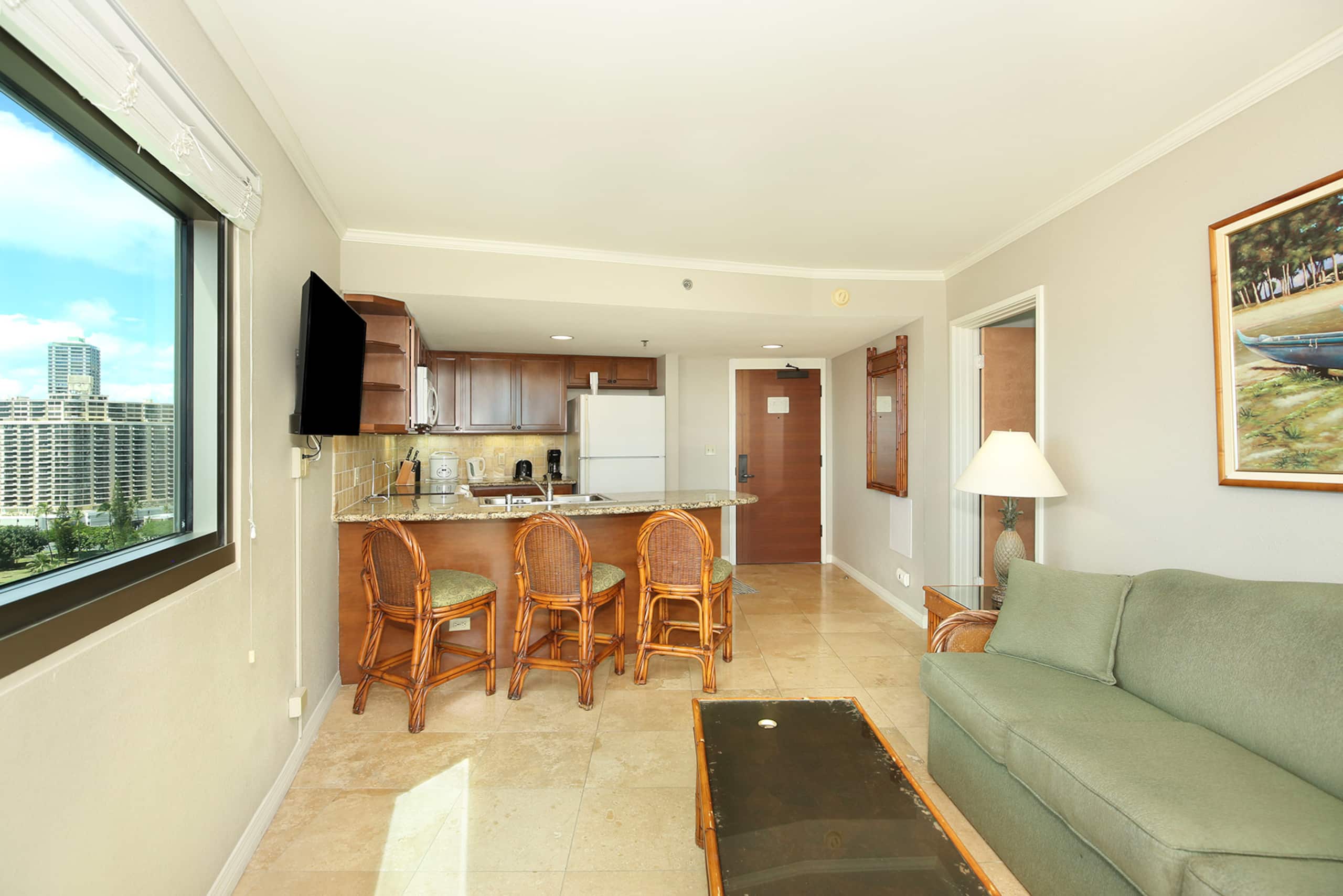 Condo in Honolulu · ★4.81 · 1 bedroom · 1 bed · 1 bath - Image 6