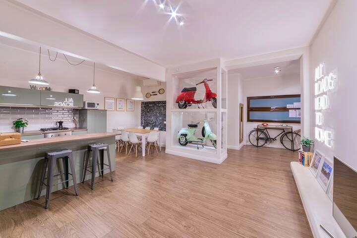 New Design and stylish loft near Vatican City gallery image 2