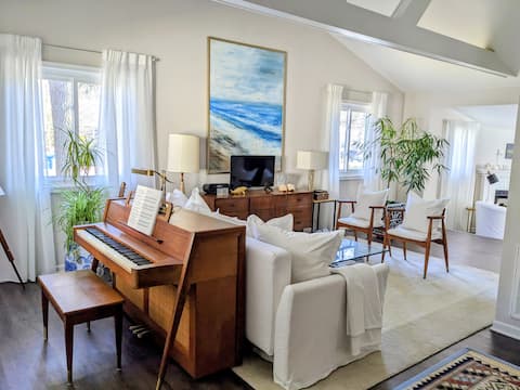 Popular Airbnb listing: Vacation Home in Ocean Pines in Ocean Pines